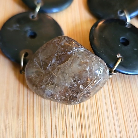 Bohemian tumbled stone fashion necklace - Picture 10 of 11